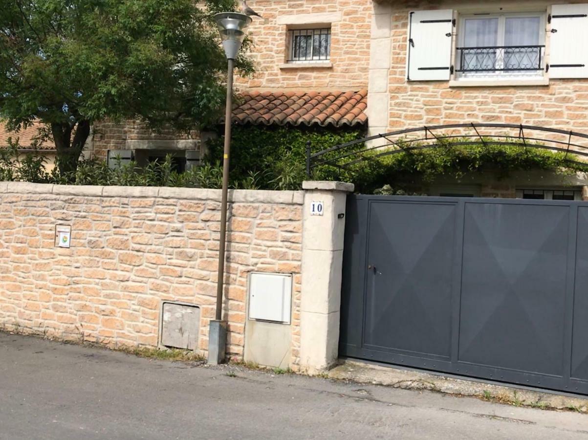 La Villa Lea 于泽斯 外观 照片